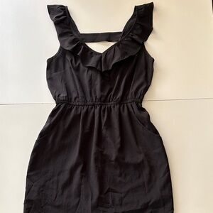 Elegant Black Ruffle Dress With Pockets
